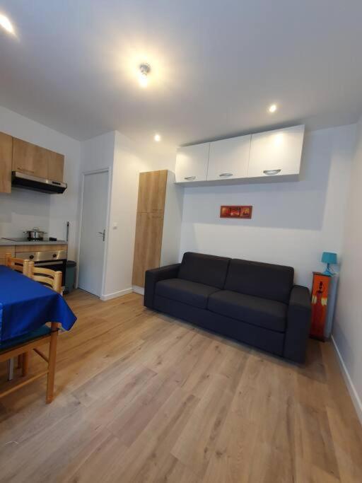 Appart'Hotel, Ikimo 5 Appartements Entiers A Votre Disposition Au Choix Nancy Kültér fotó